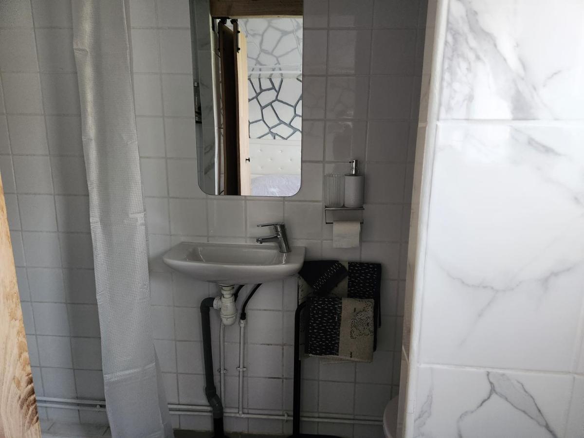 Studio, Pas De Collocation Possible Warmeriville Esterno foto